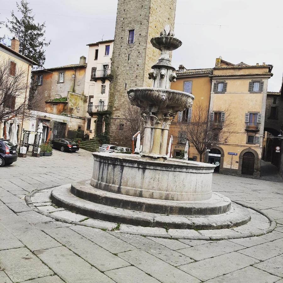 Al22 Di Piazza Del Gesu Hotel Viterbo Exterior photo